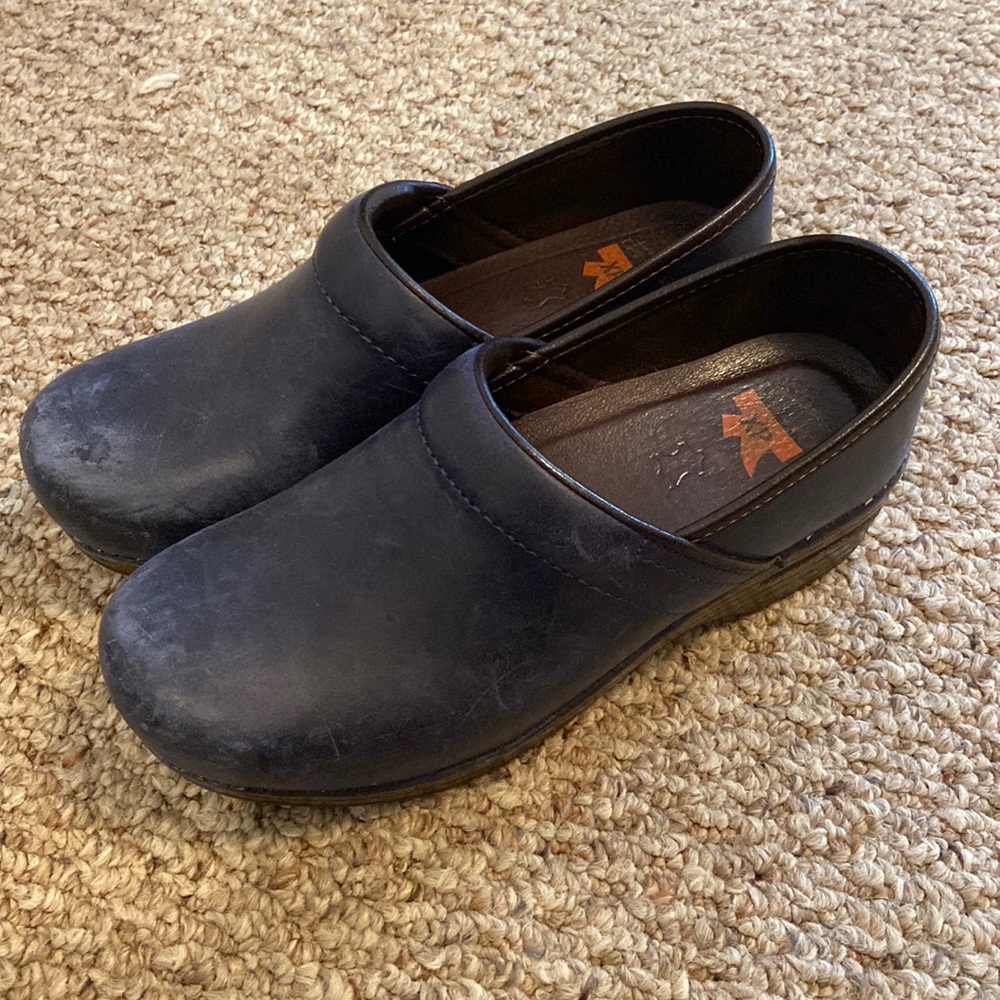 Women’s XP Dansko Clogs